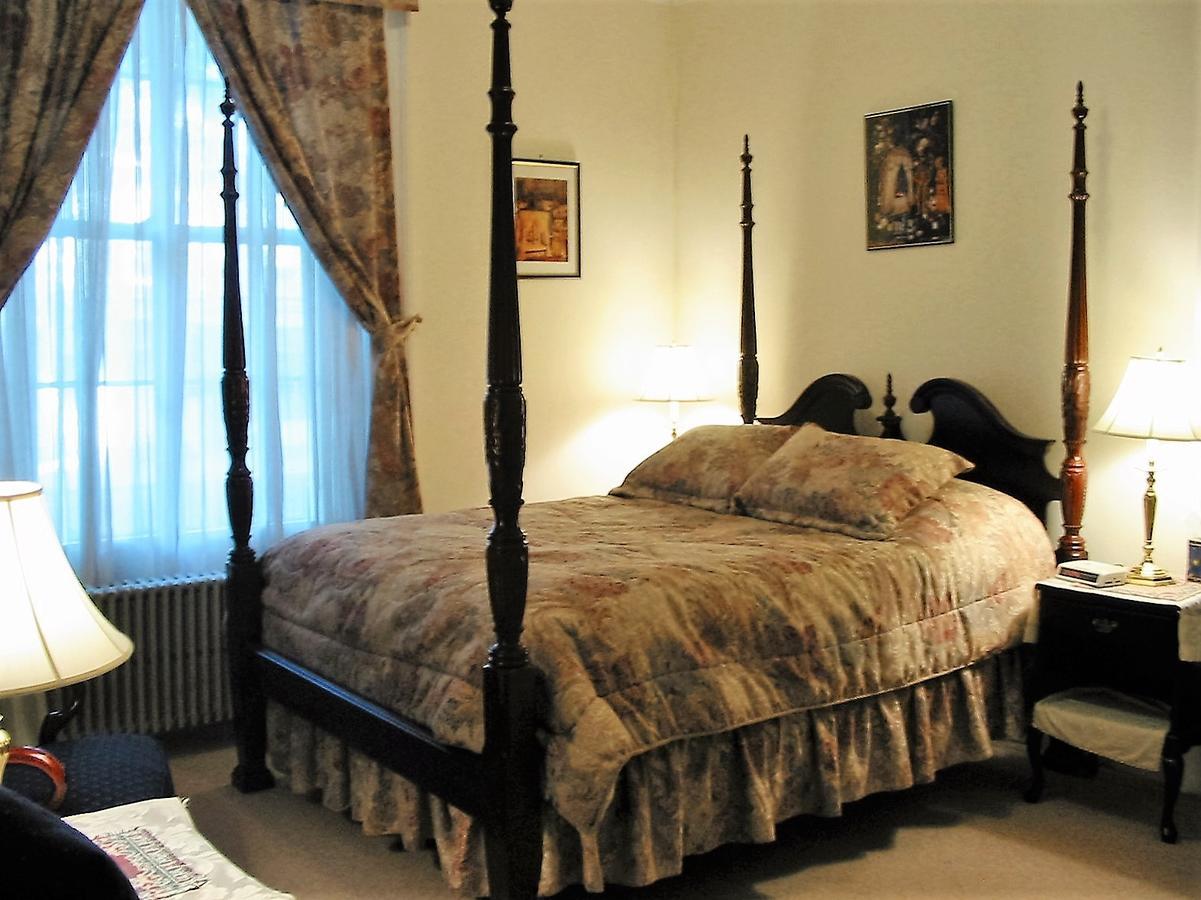The Historic Mansion Hotel New Haven Bagian luar foto